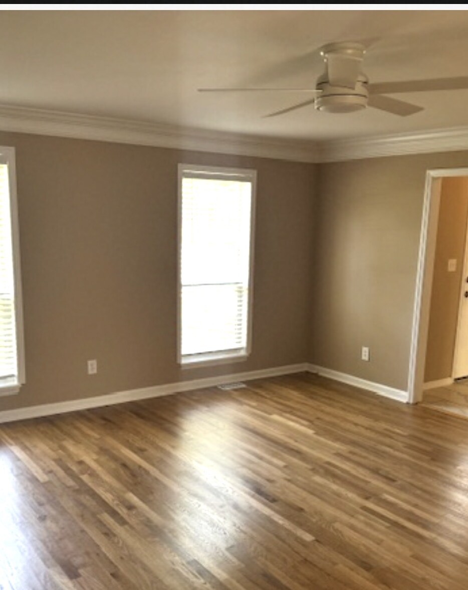 Eagle Nest Living Room